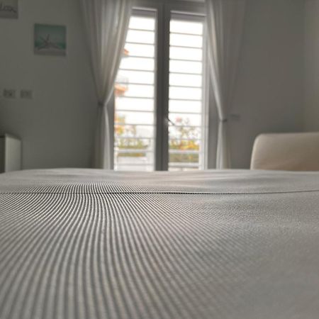 Casa Emy Bed & Breakfast ตอร์เร อันนุนซิอาตา ภายนอก รูปภาพ