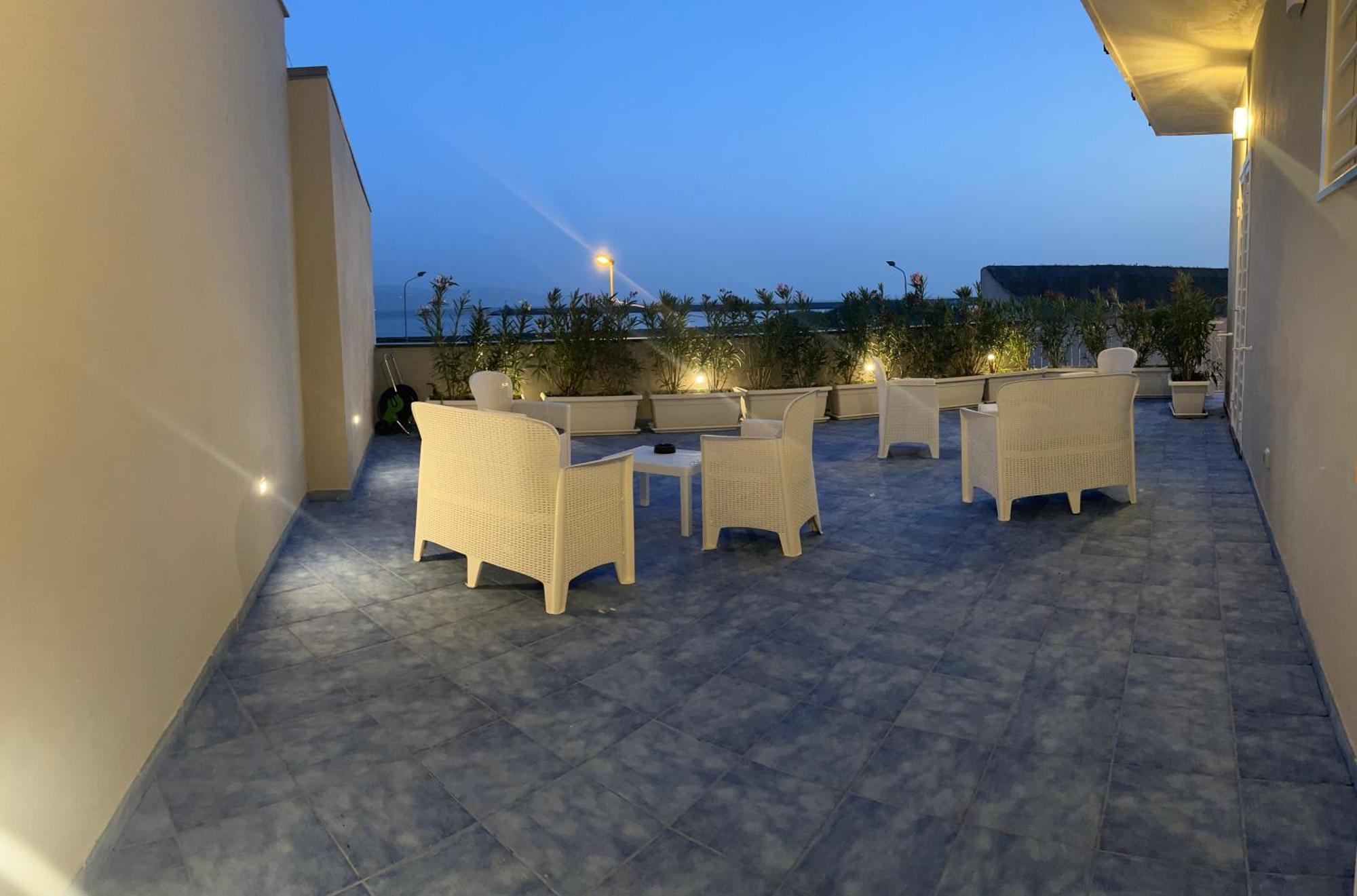 Casa Emy Bed & Breakfast ตอร์เร อันนุนซิอาตา ภายนอก รูปภาพ